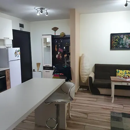 Escape Apartment *
