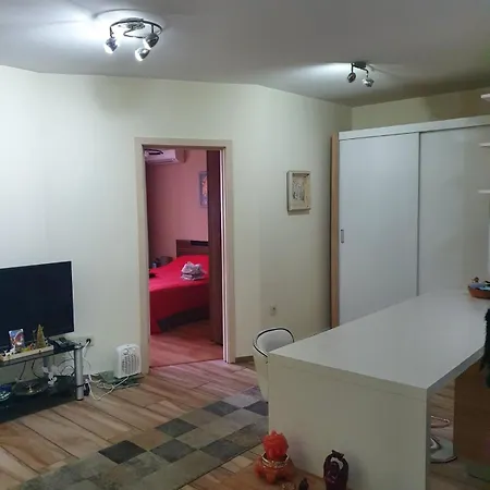 Apartment Escape